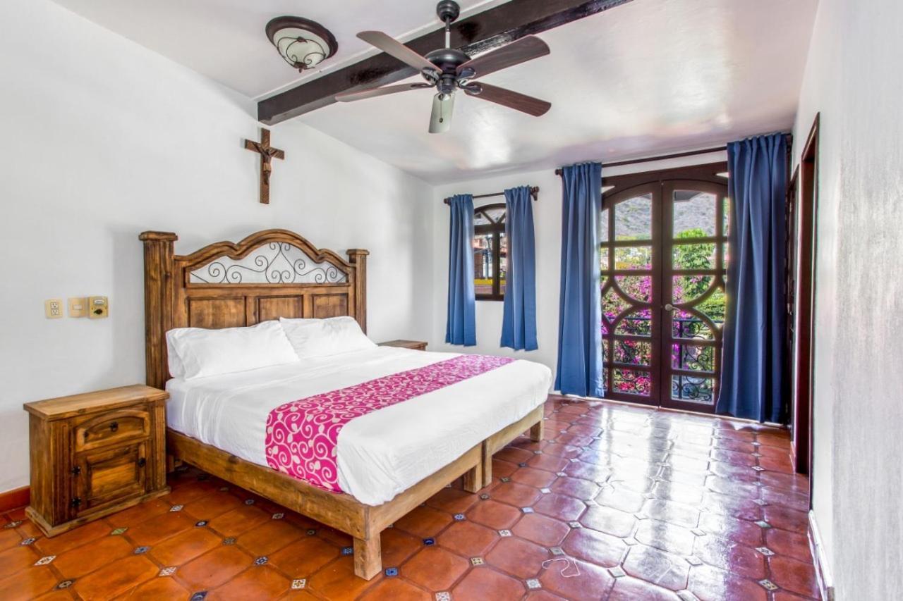 Caroline Bella Bed & Breakfast アヒヒク エクステリア 写真